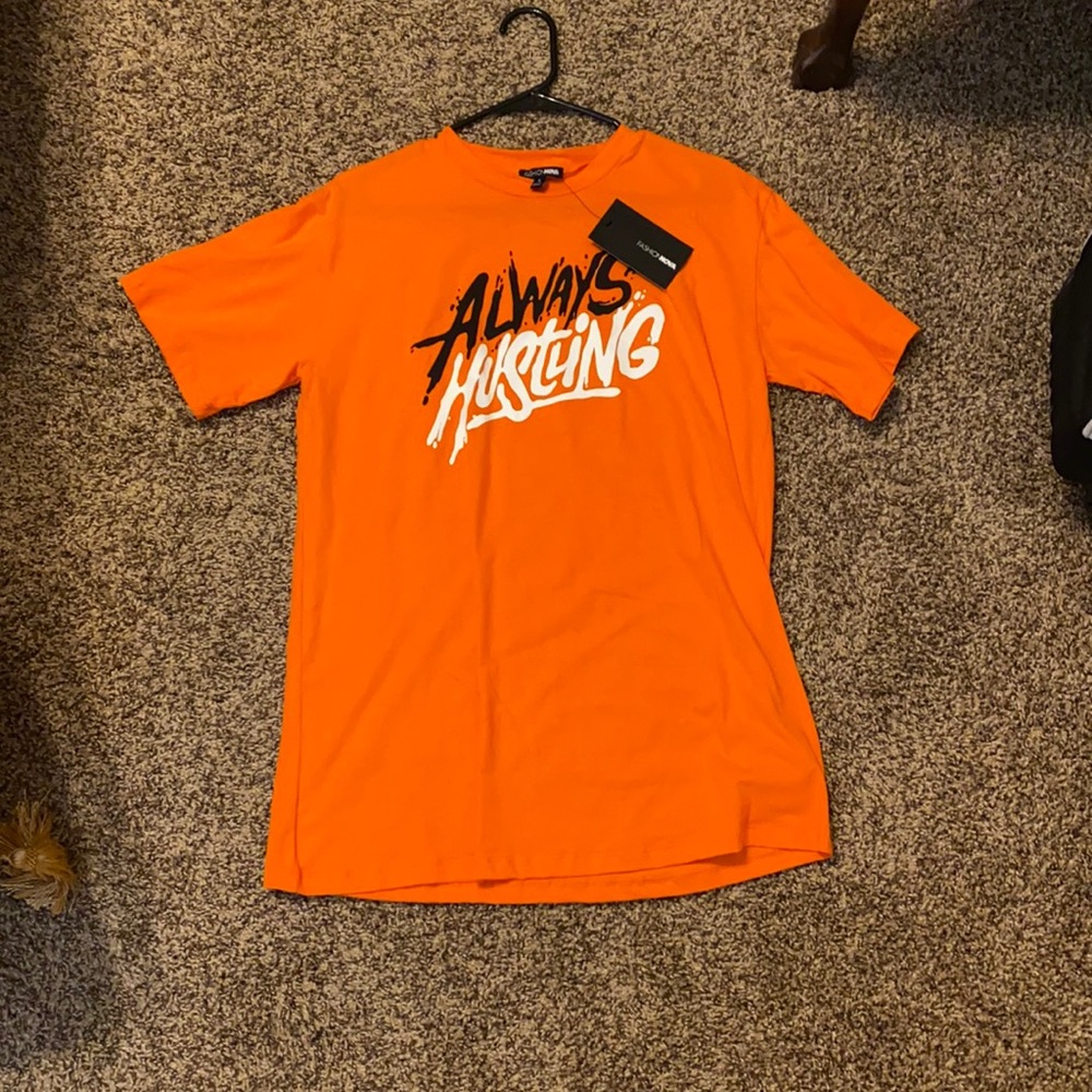 Brand New Orange Oversized Graphic Tee Size Small!